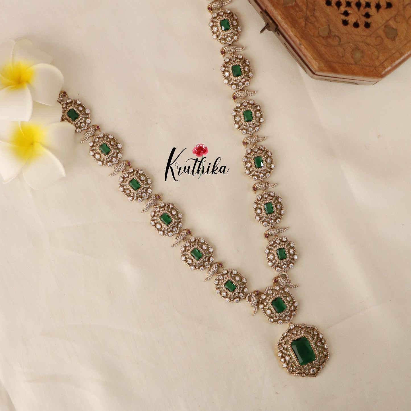 Elegant Victorian Moissanite Haaram LH743