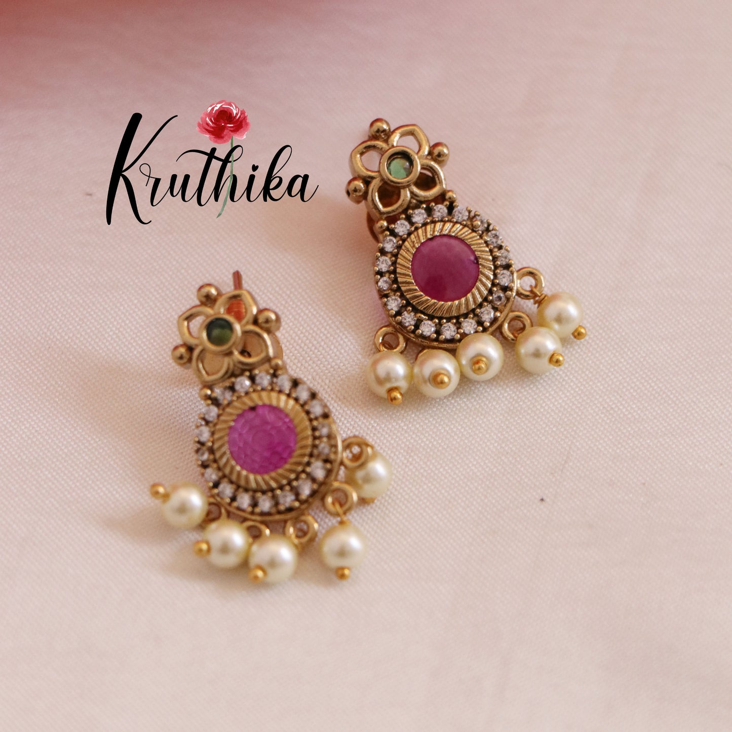 Pretty AD/Victorian Flower Chain Set-Ruby NC1693