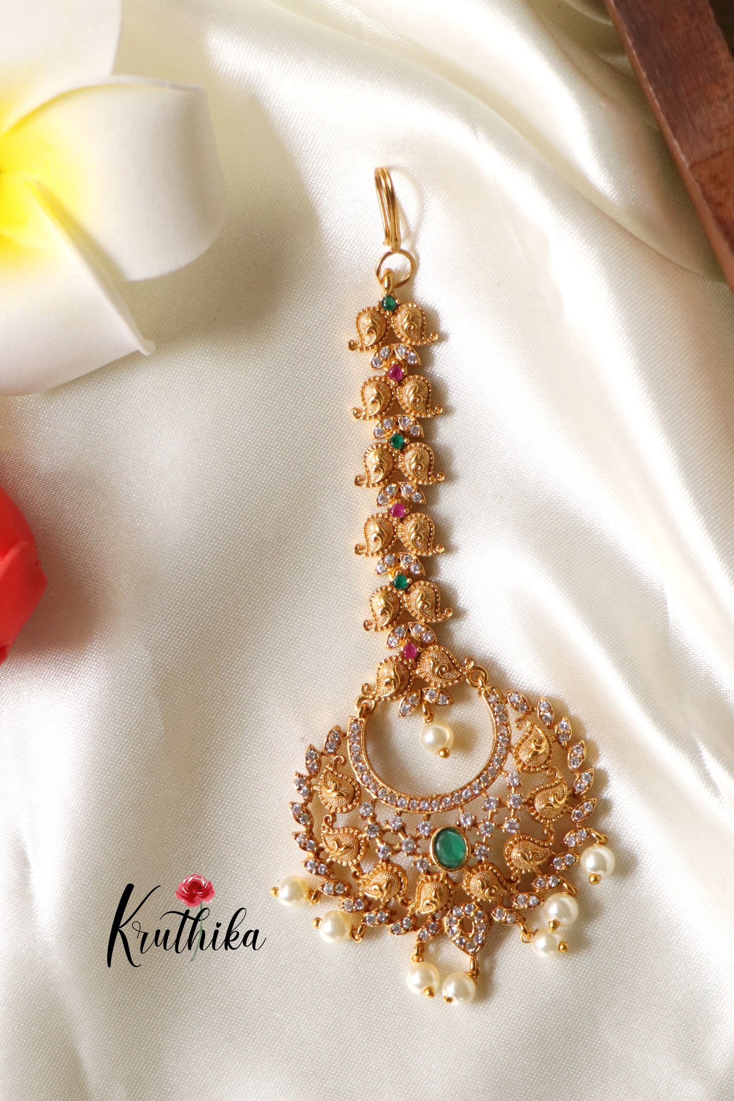 AD Chandbali maang tika MT206