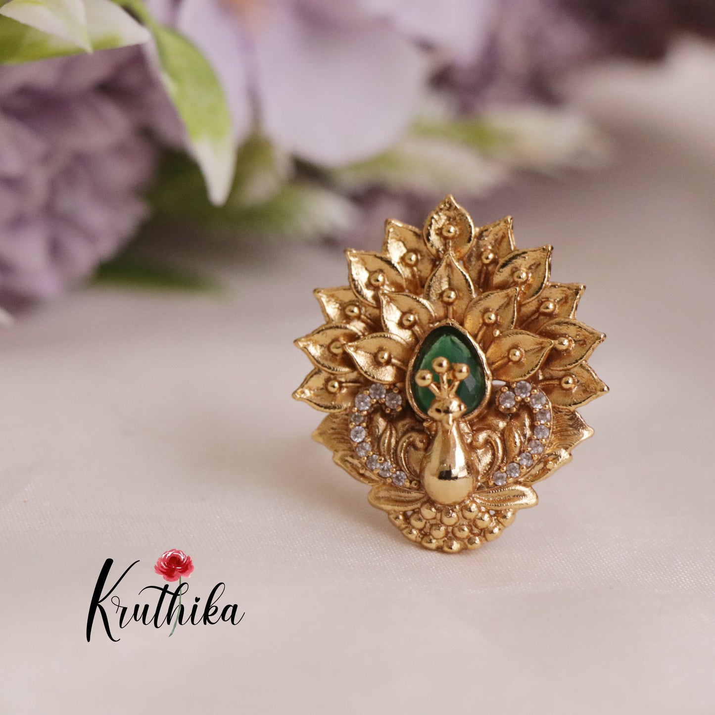 Gorgeous Peacock Design Finger Ring R32