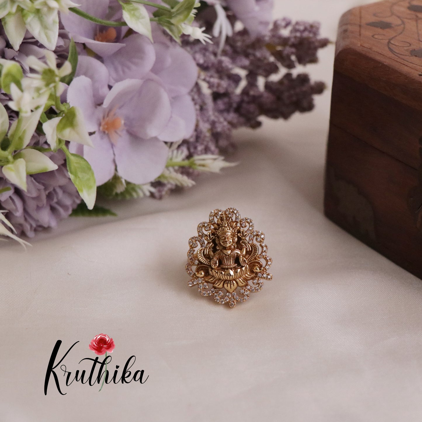 Beautiful Temple Lakshmi Devi Finger Ring R31