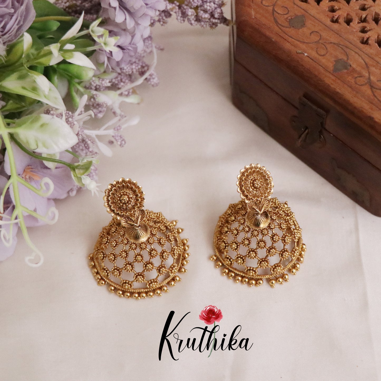 Royal Antique Gold Mesh Jhumkas E435