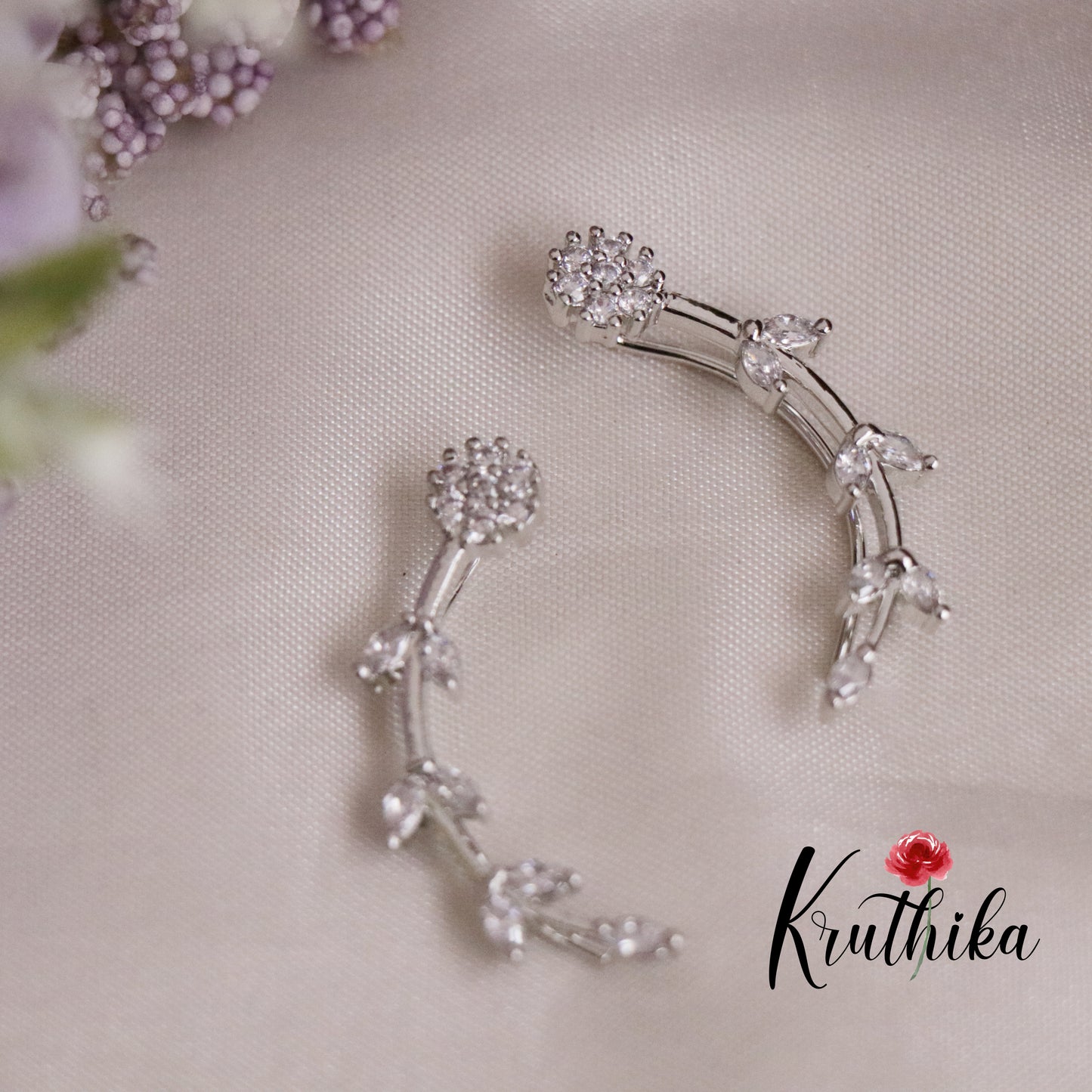 Beautiful Moonlight Vine Ear Climbers Earcuff E461