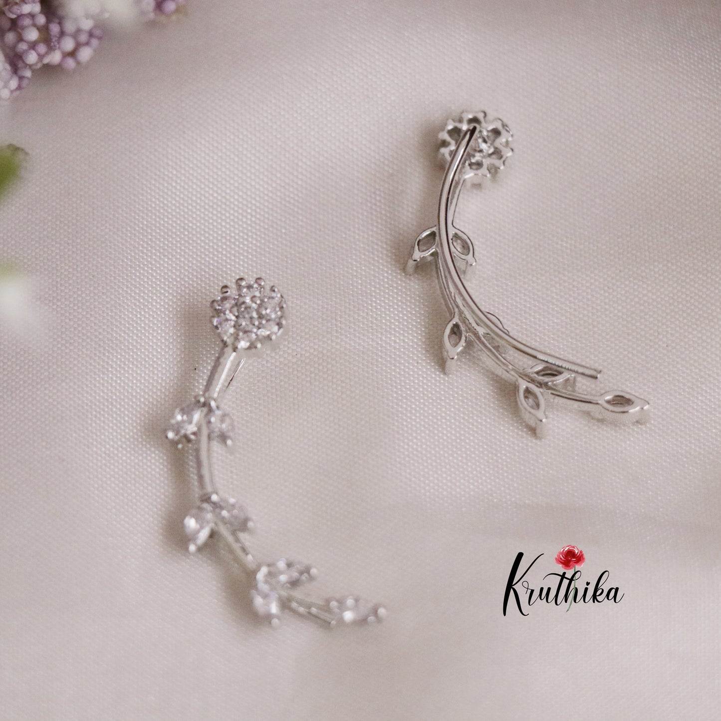 Beautiful Moonlight Vine Ear Climbers Earcuff E461