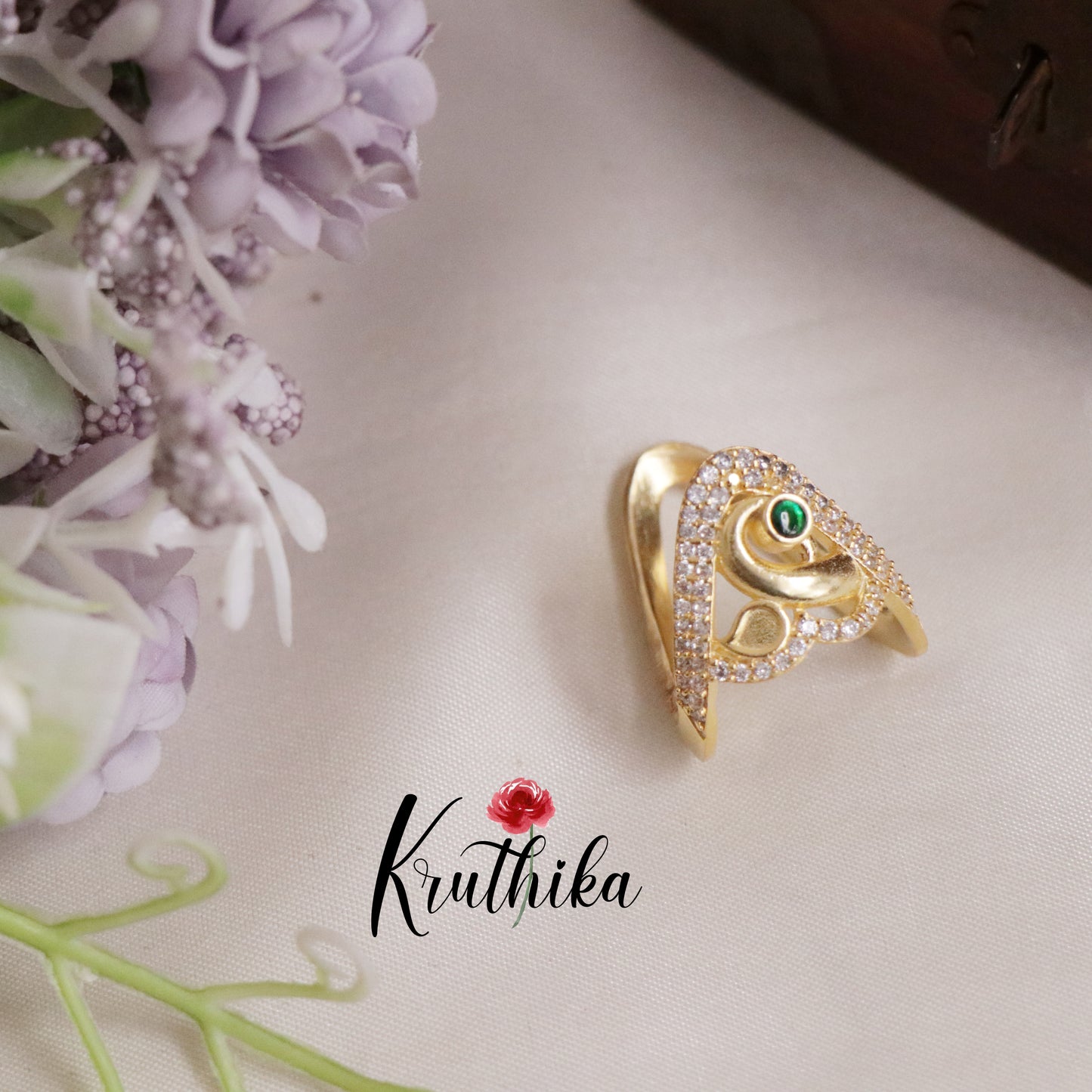 Beautiful CZ Sparking Peacock Finger Ring R44
