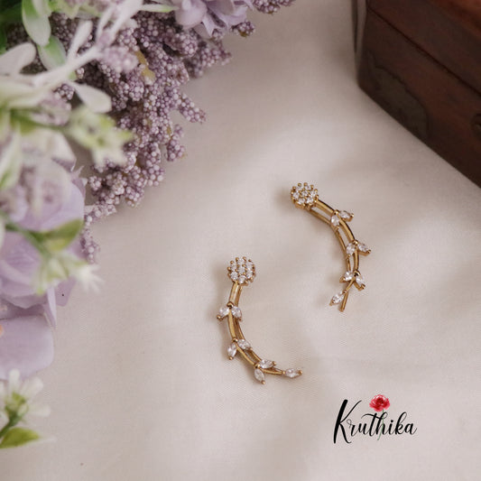 Simple CZ Twilight Blossom Earcuff E448