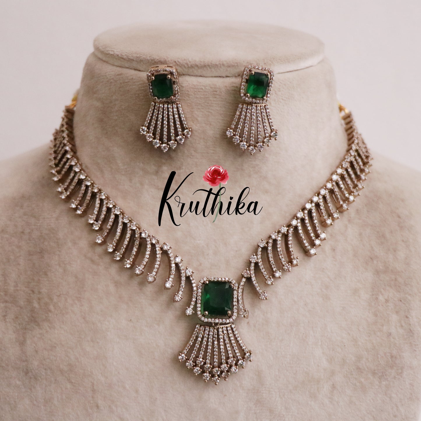Trendy CZ Sparkling Fern Victorian Necklace Set NC2089 (Available in 2 Colours)