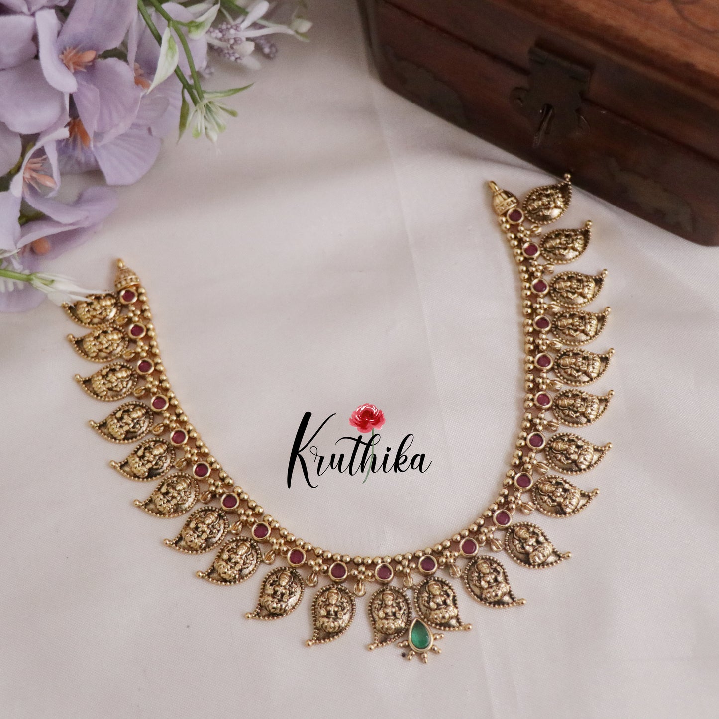 Elegant Antique Lakshmi Kemp Mango Necklace NC2132