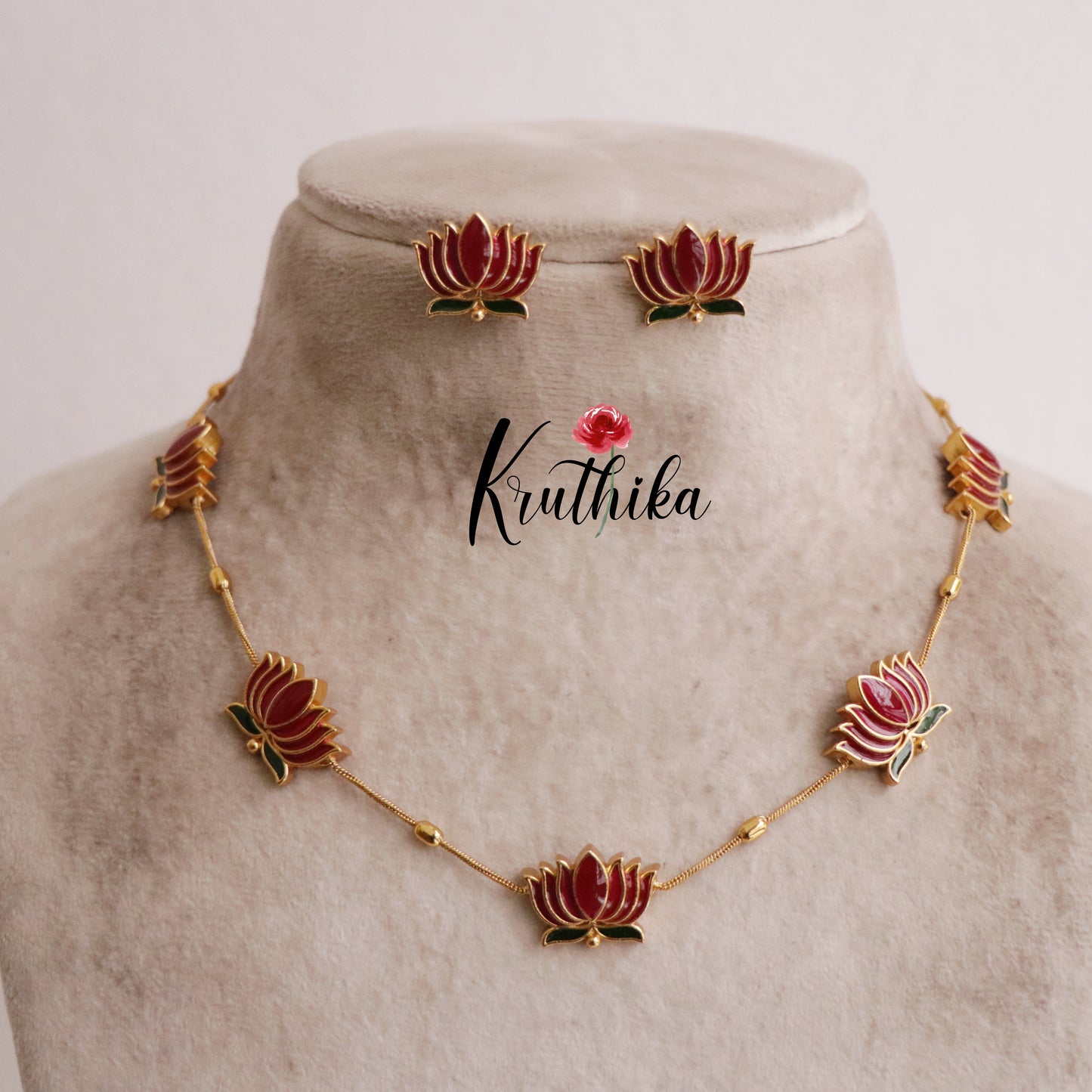Beautiful Lotus Design Kemp Necklace NC2068