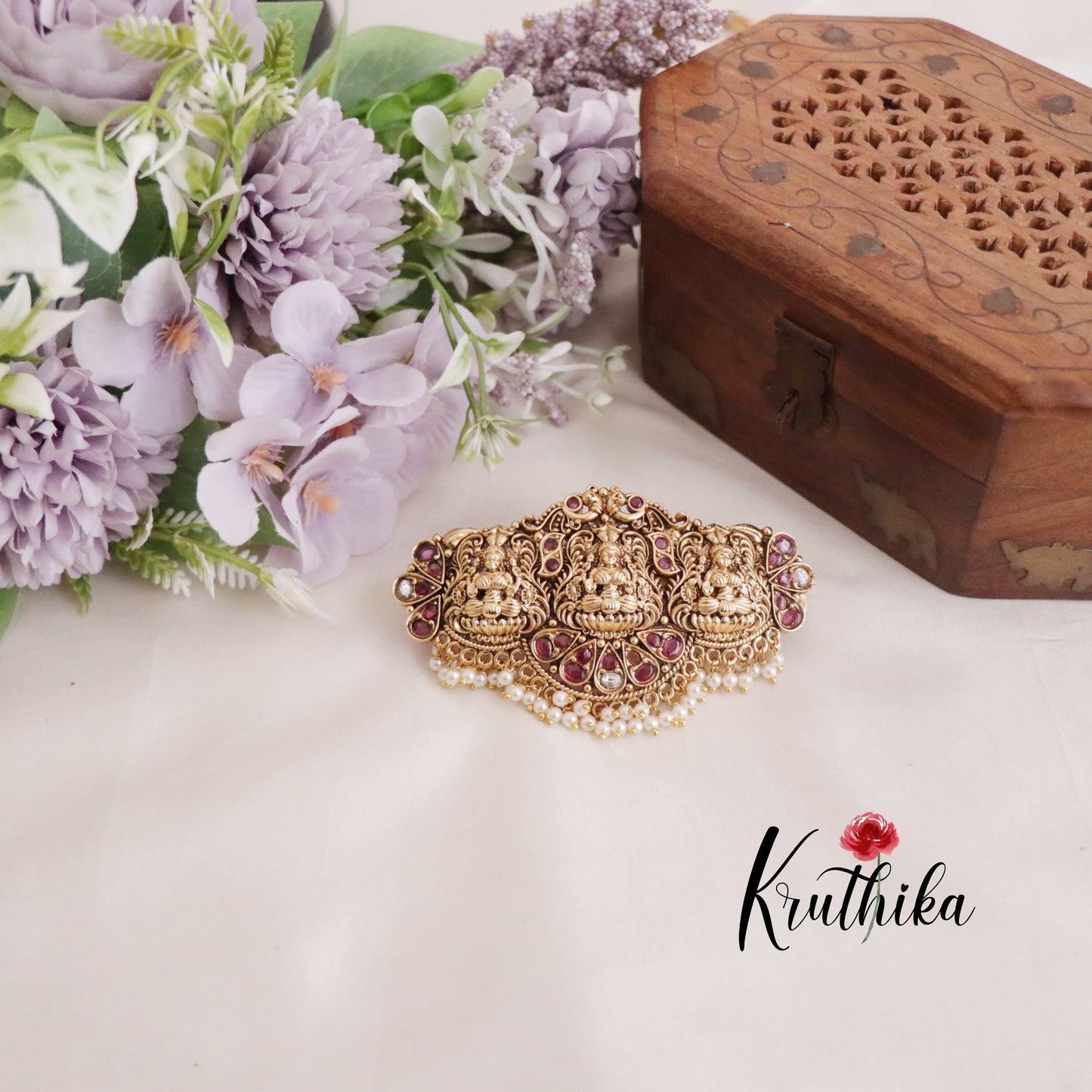 Stunning Antique Nagas Lakshmi Kemp Hair Clip With Pearl Drops J274