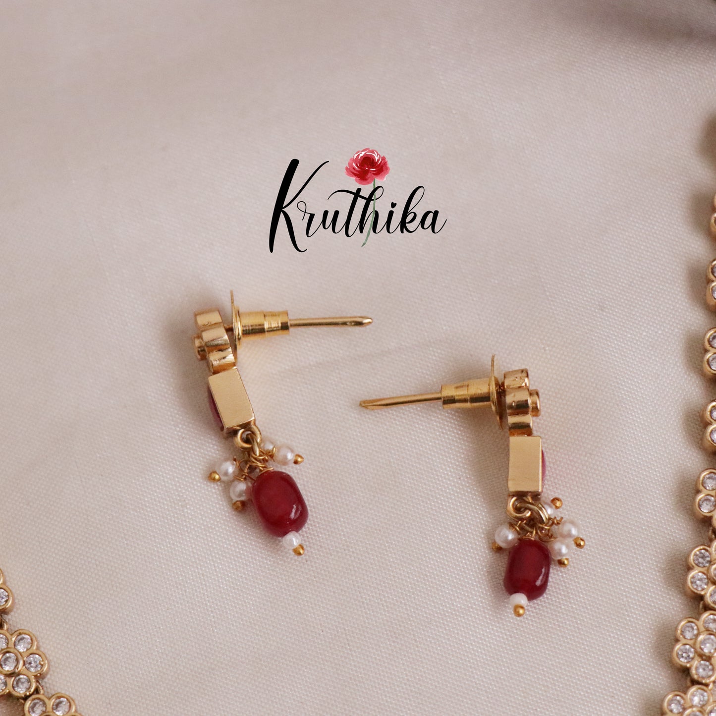 Gorgeous Lotus Design Kundan Jadau Neckalce Set NC2108 (Available in 4 Colours)