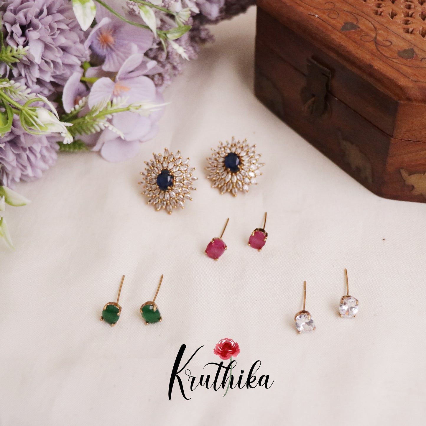 Elegant Sparking Flower Design Changeable Stone Ear Studs E433