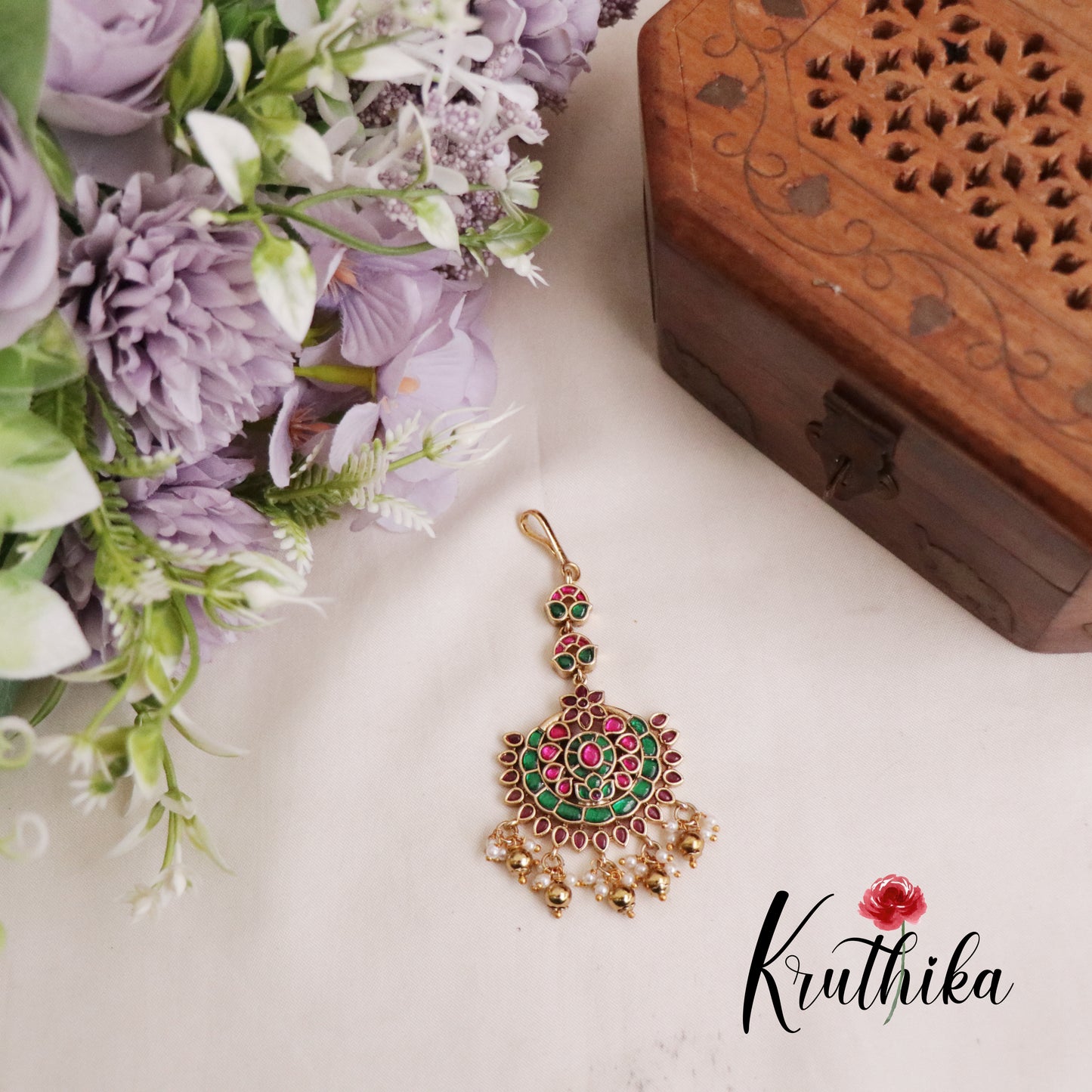 Simple Floral Jadau Maang Tikka MT253 (available in 2 Colours of Beads)