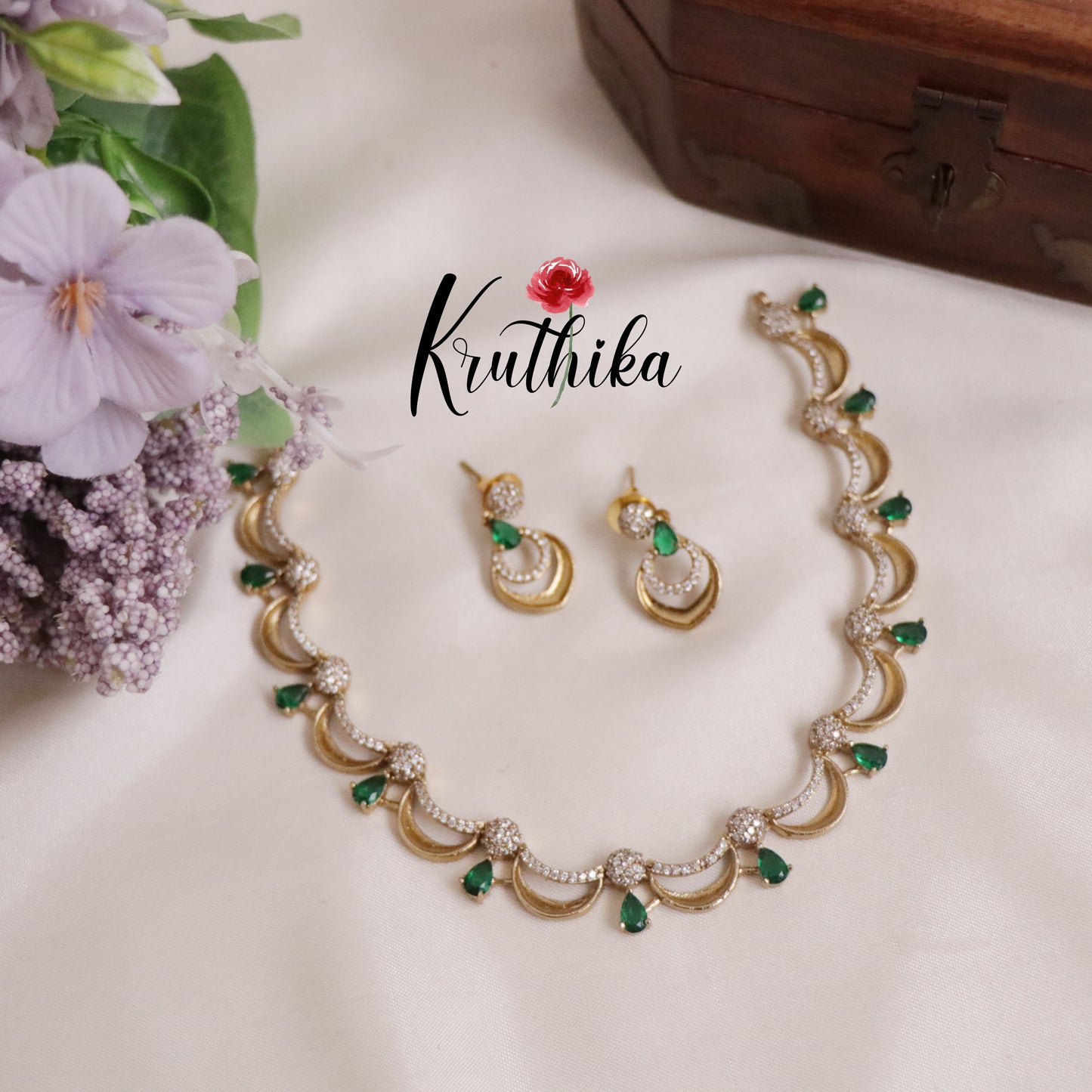 Beautiful American Diamond Wave Necklace NC2134 (Available in 3 Colours)
