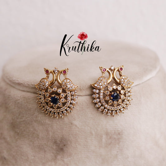 Beautiful Sparkling Elegance Peacock Changeable Stone Ear Studs E434