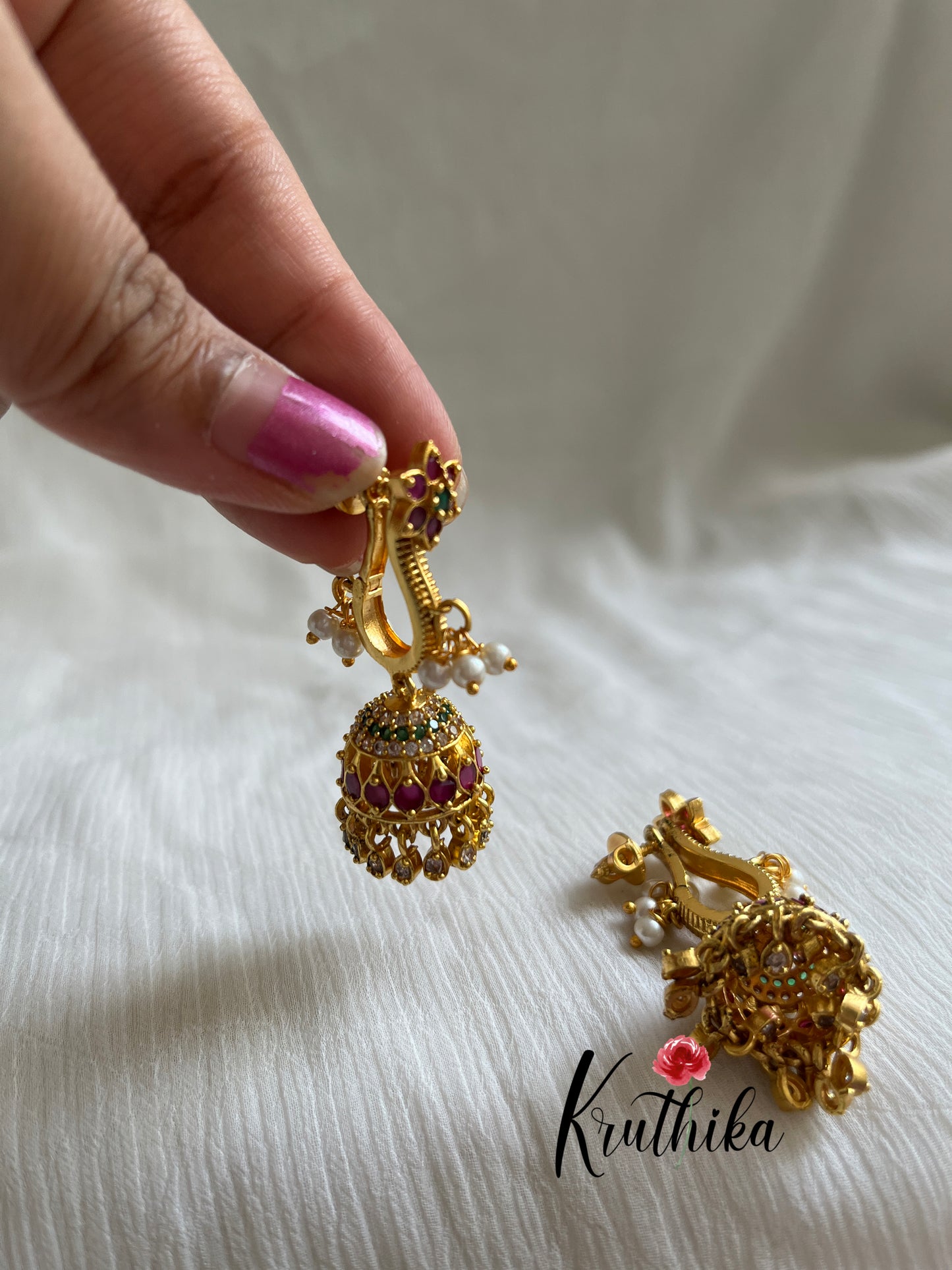 Flower Jhumka E300