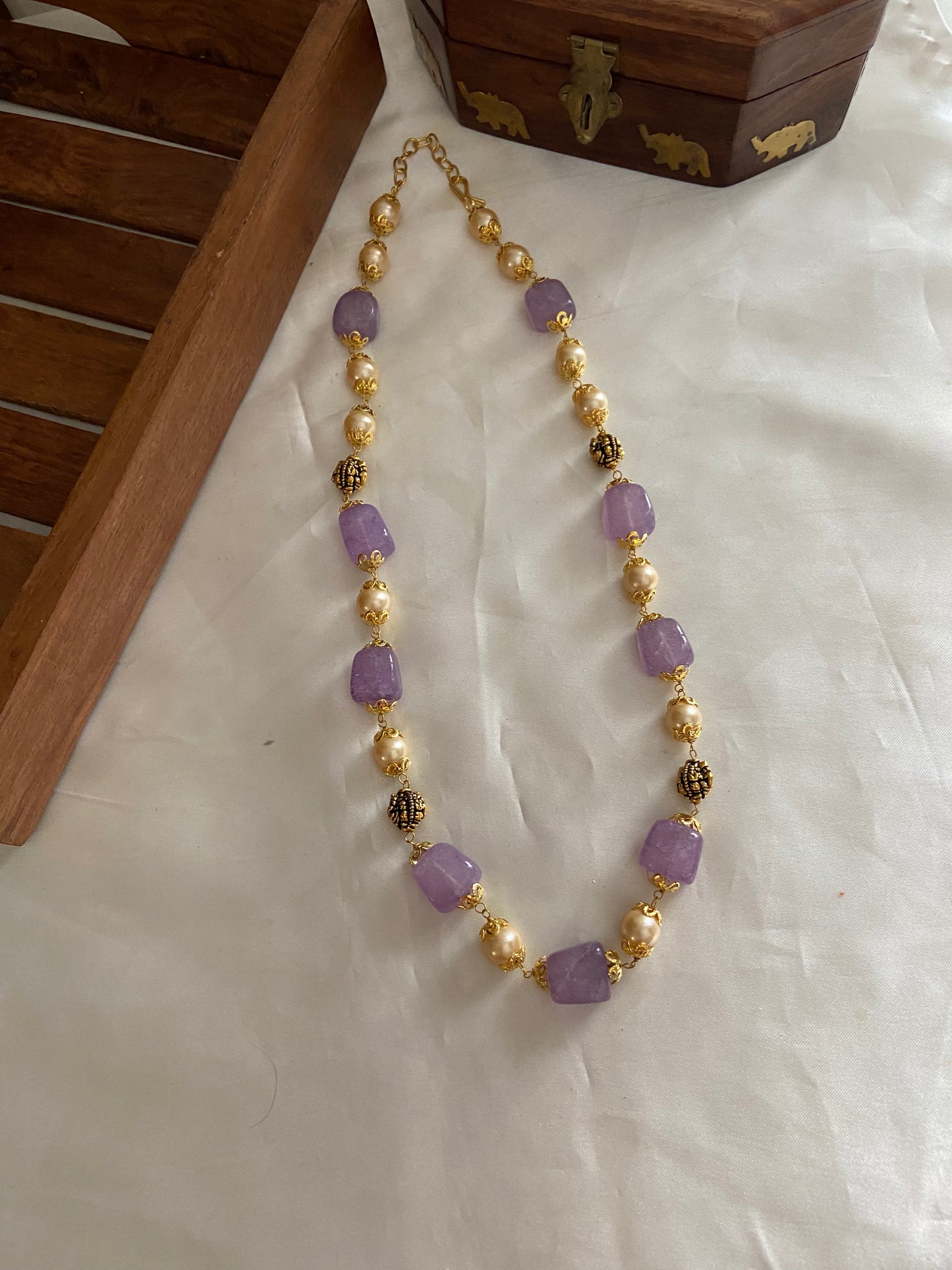 Beads & pearls maala NC682 (11 colors available)