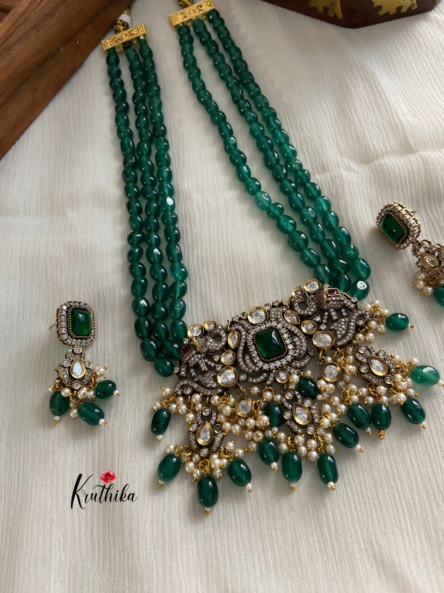Victorian Maala set LH385