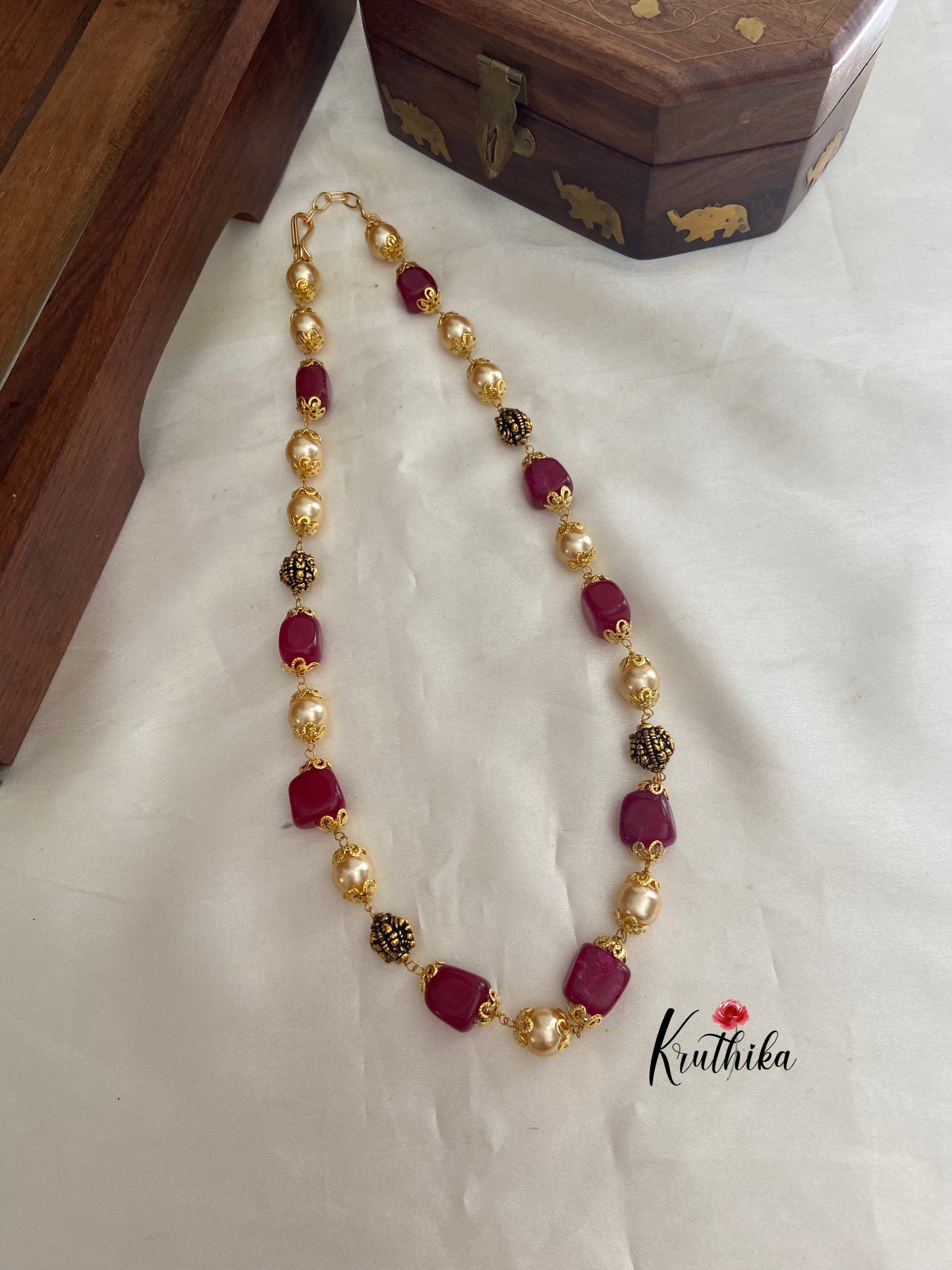 Beads & pearls maala NC682 (11 colors available)