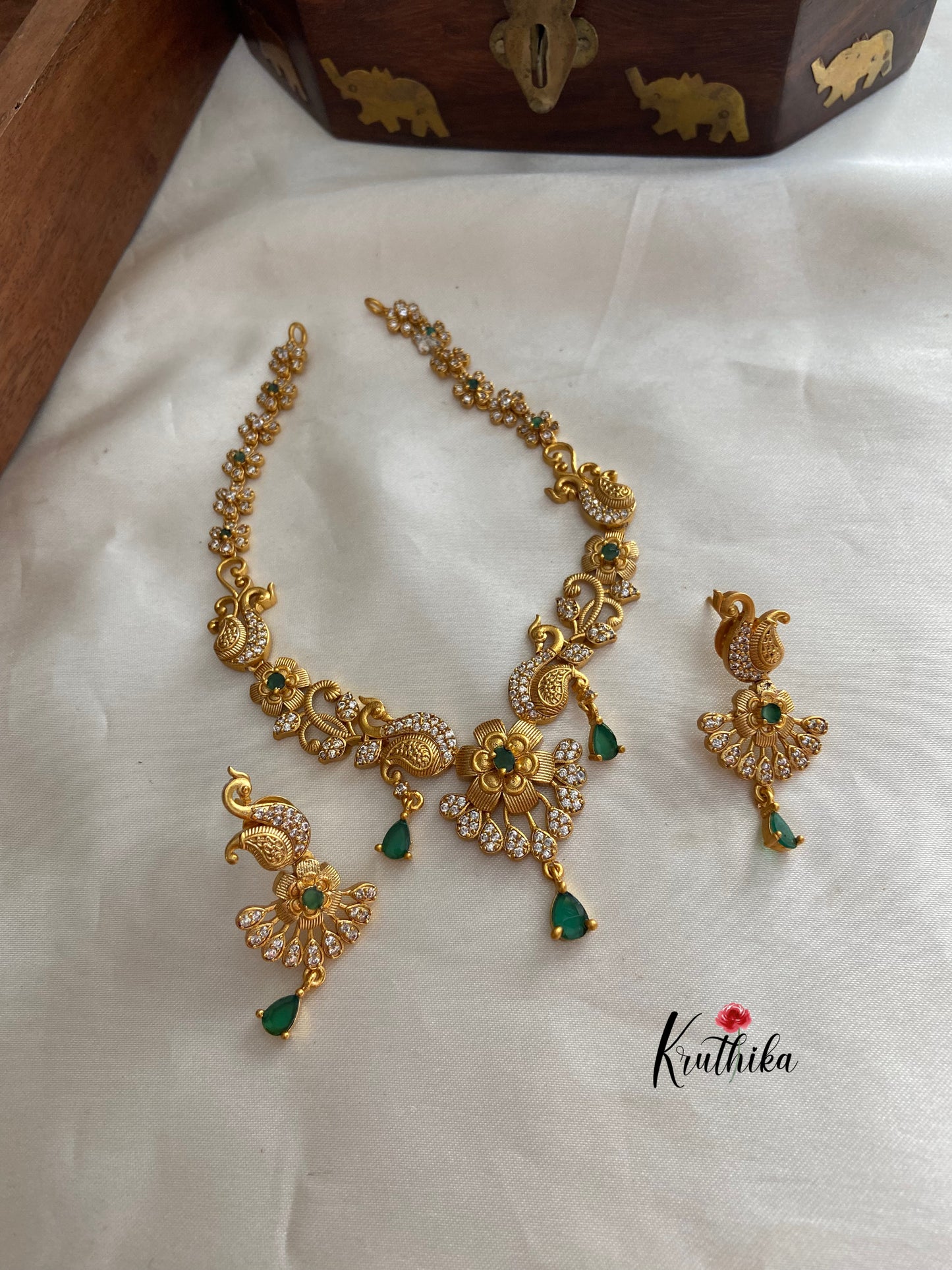 Simple cz peacock necklace NC725