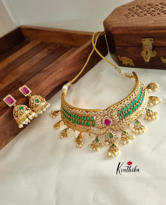 AD No-idol emerald choker set NC674