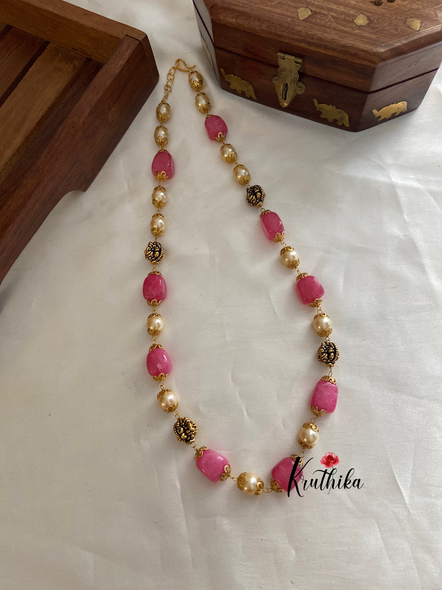 Beads & pearls maala NC682 (11 colors available)