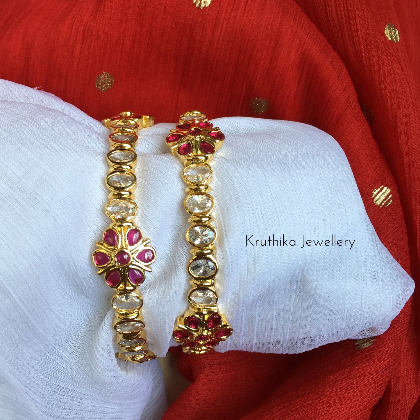 Simple stone bangles B17