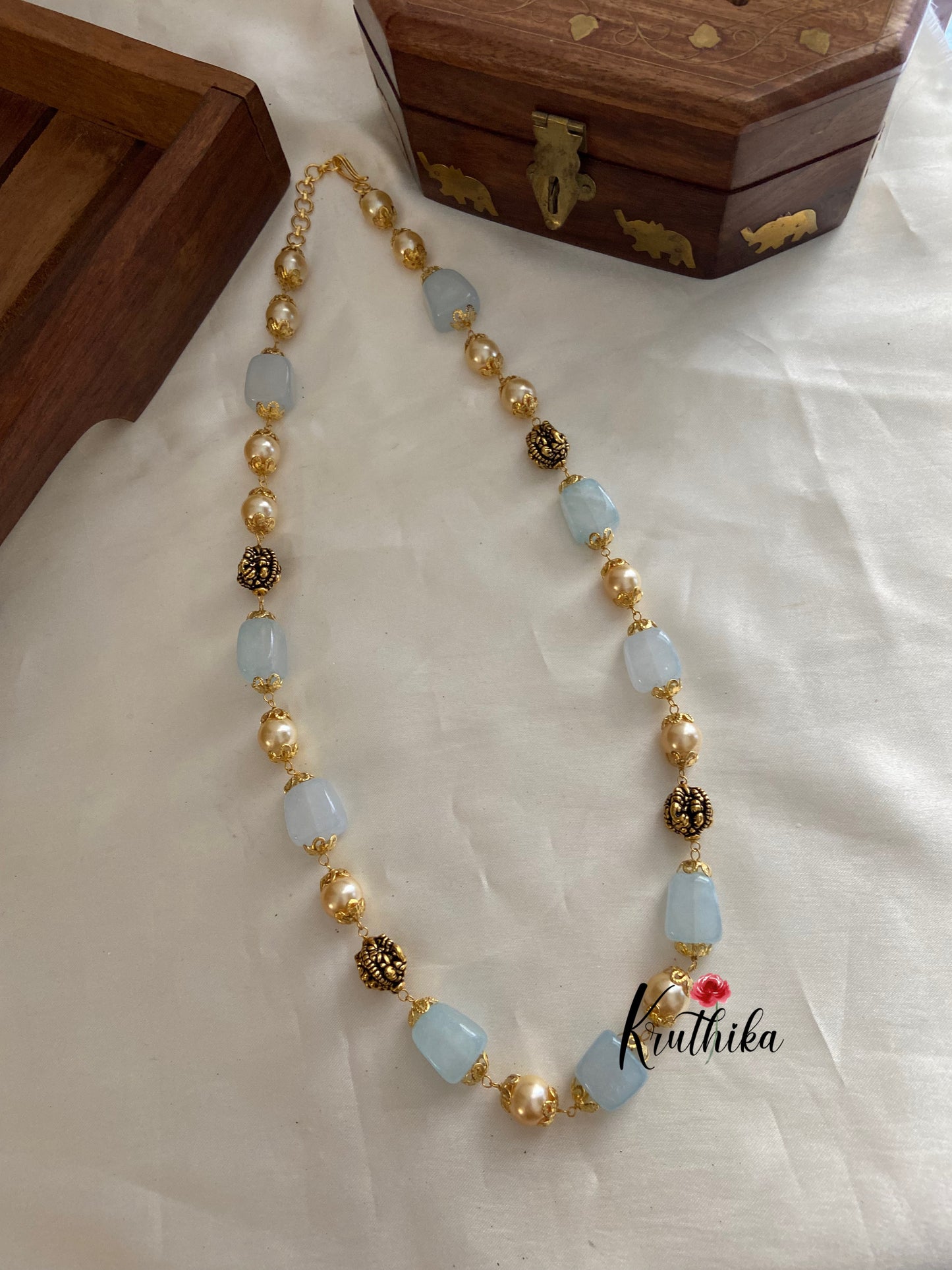 Beads & pearls maala NC682 (11 colors available)