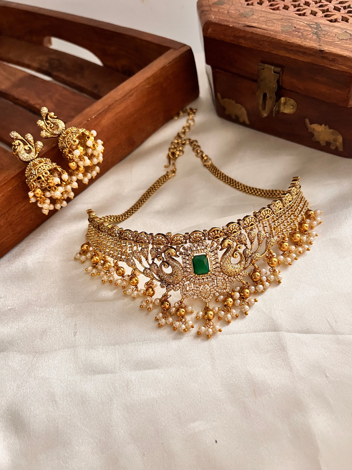 AD peacock guttapoosalu choker NC1115