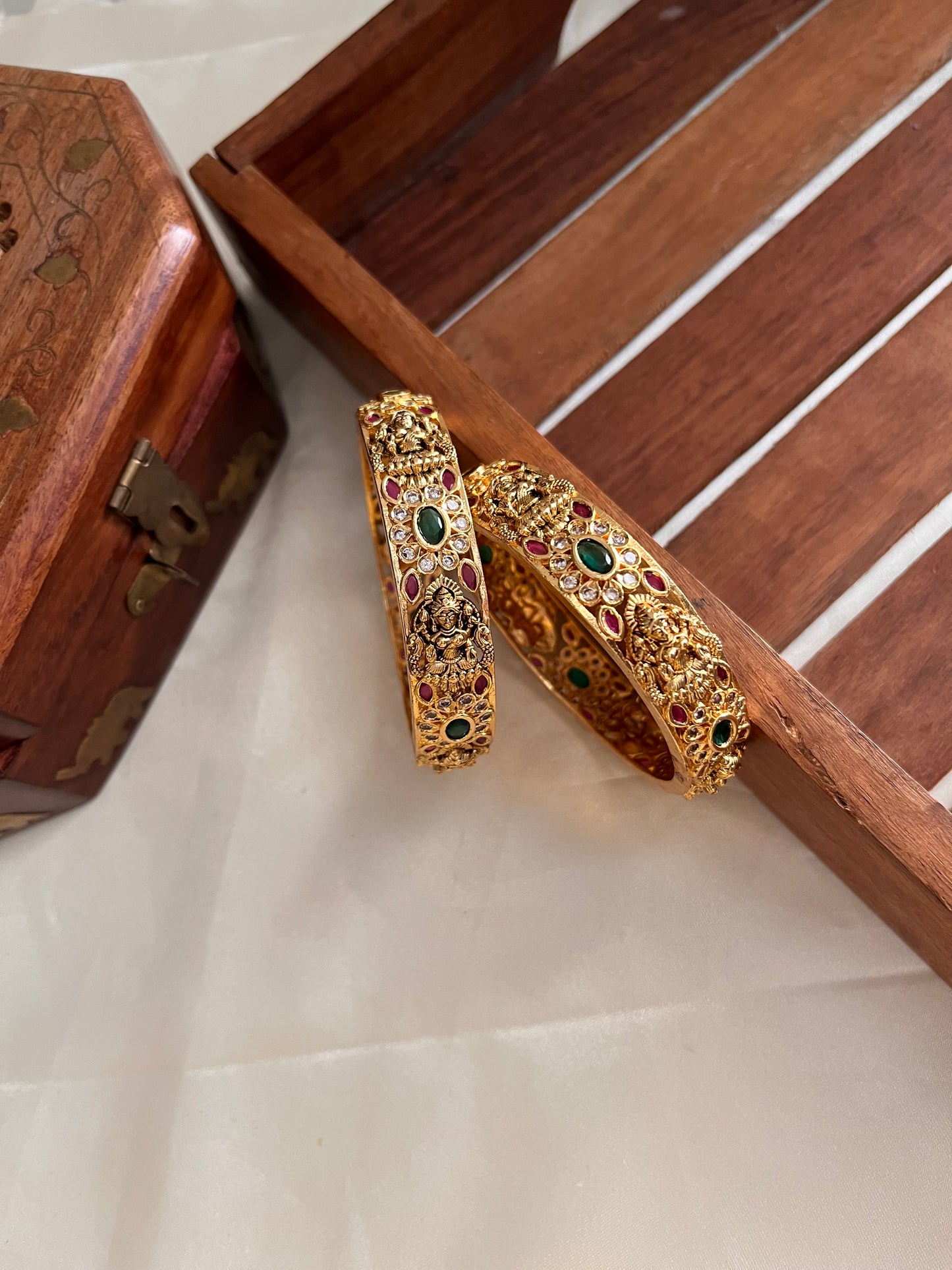 AD Lakshmi bangles B129