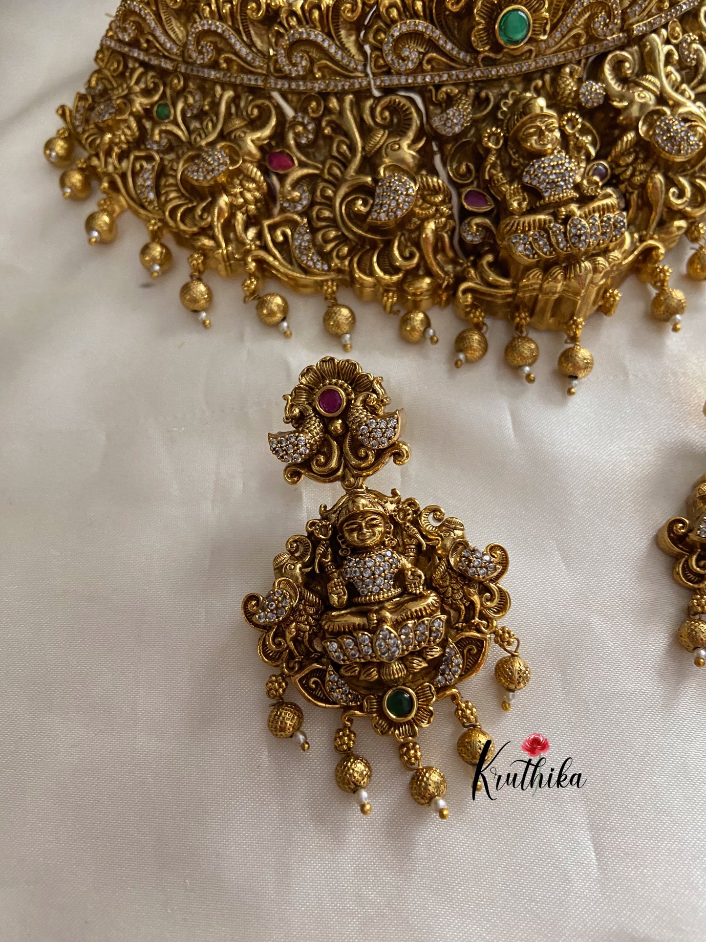 Premium polish Lakshmi Devi Nagas choker NC883