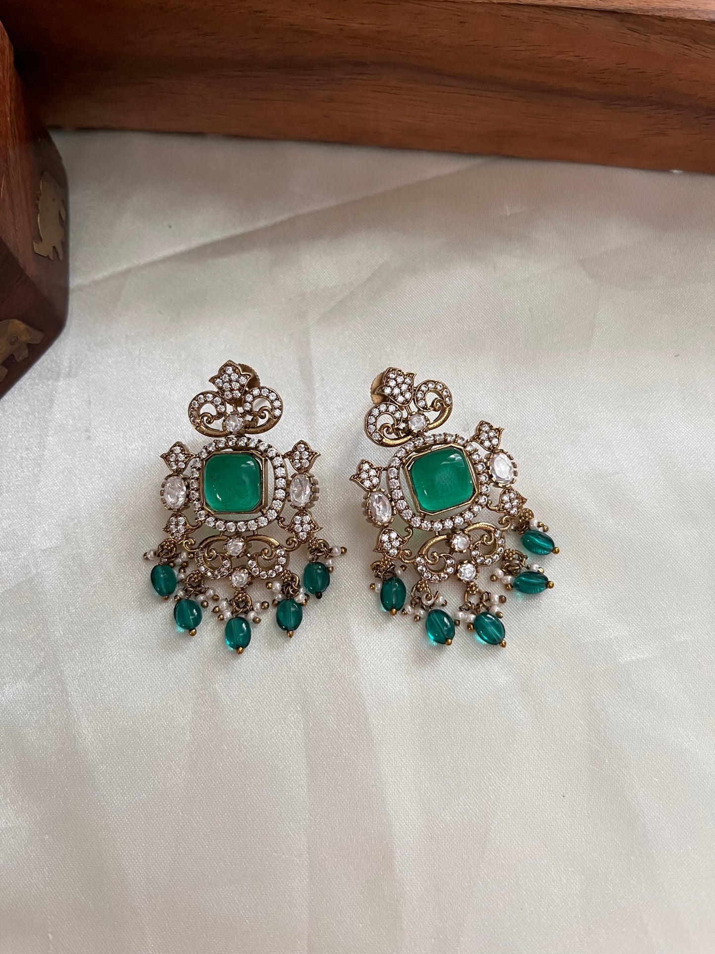 Victorian earrings E261