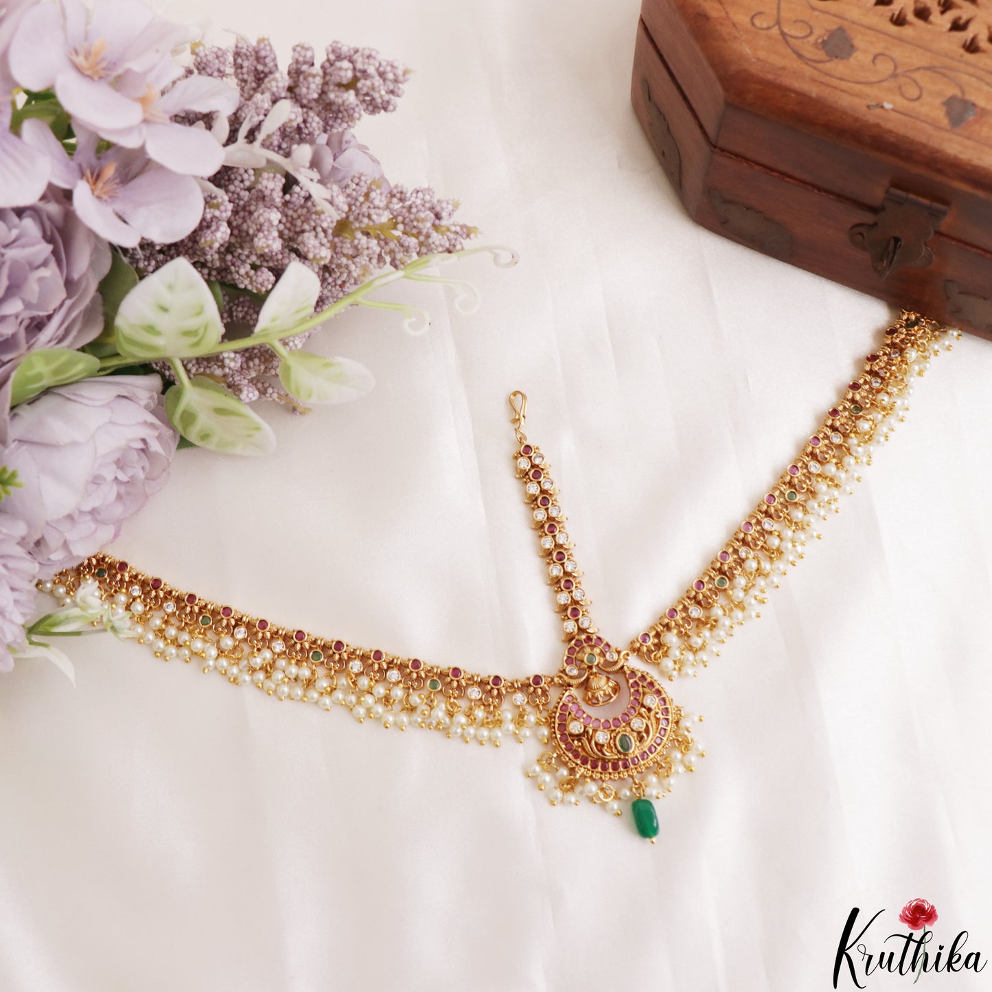 Classic Floral Motifs Kemp Damini With Pearl Bead Drops MT393