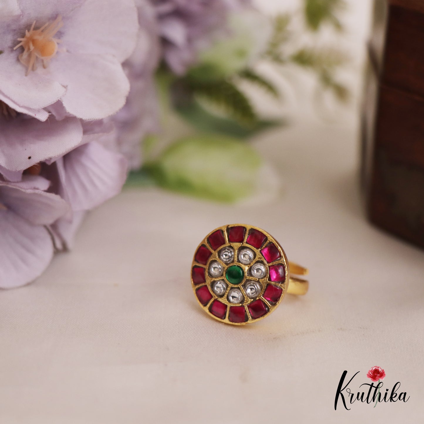 Beautiful Jadau Floral Motifs Adjustable Finger Ring R51
