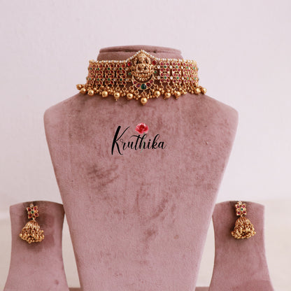 Beautiful Lakshmi Kemp Stones Choker NC1829 (Available in 2 Colours)