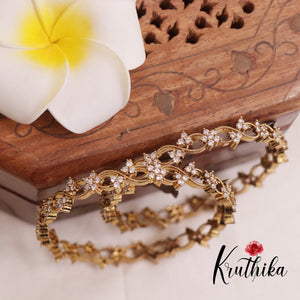 Beautiful White Stone Bangles B187
