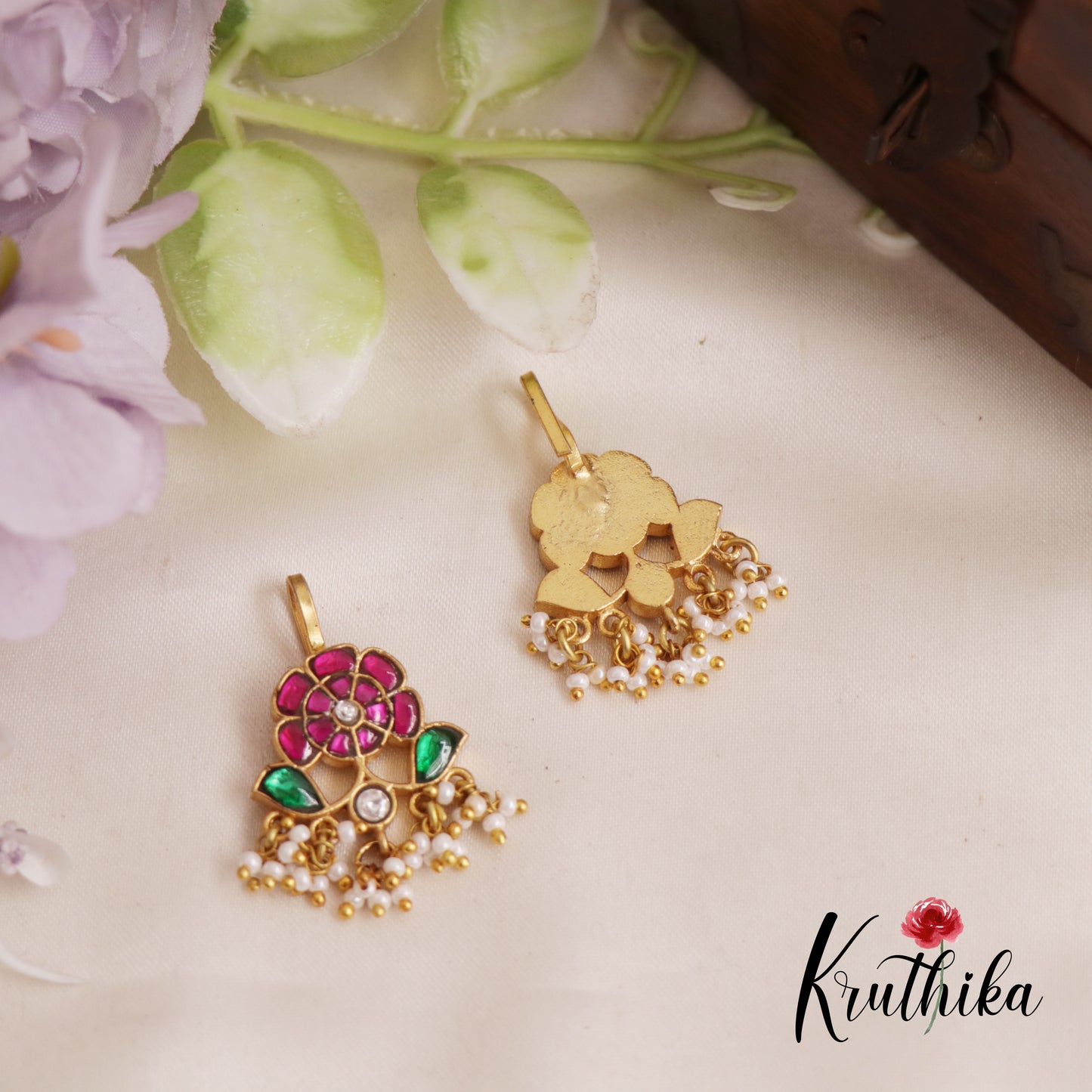 Classic Jadau Floral Leaf Earcuffs | Upper Earrings | Bugadi Earrings E817