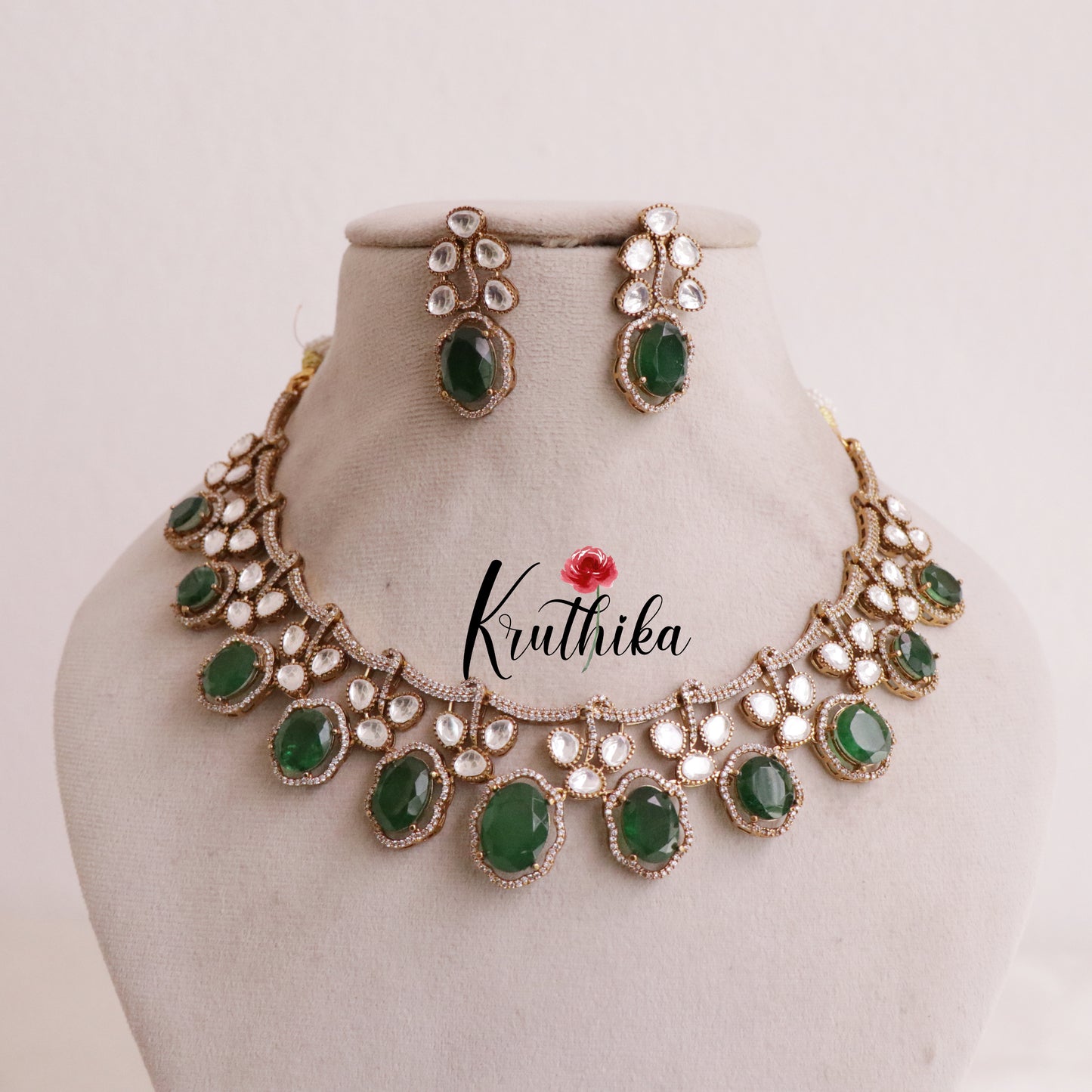 Beautifull AD Victorian Necklace NC1843