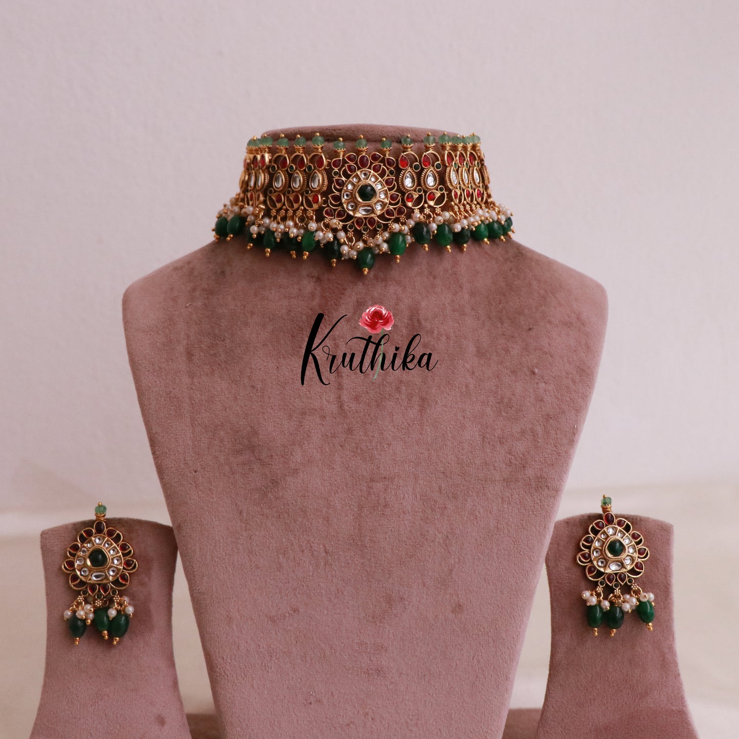 Elegant Kemp Chocker NC2013 (Available in 2 Colours)