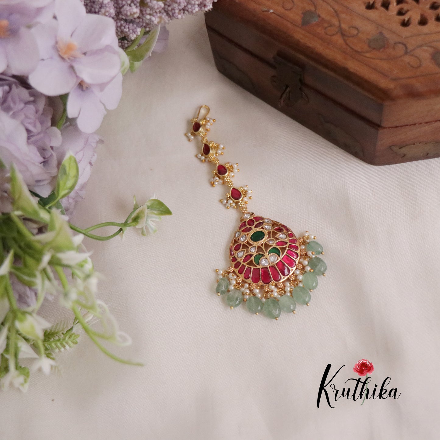 Trendy Jadau Maang Tikka with Pastel Green Beads MT268