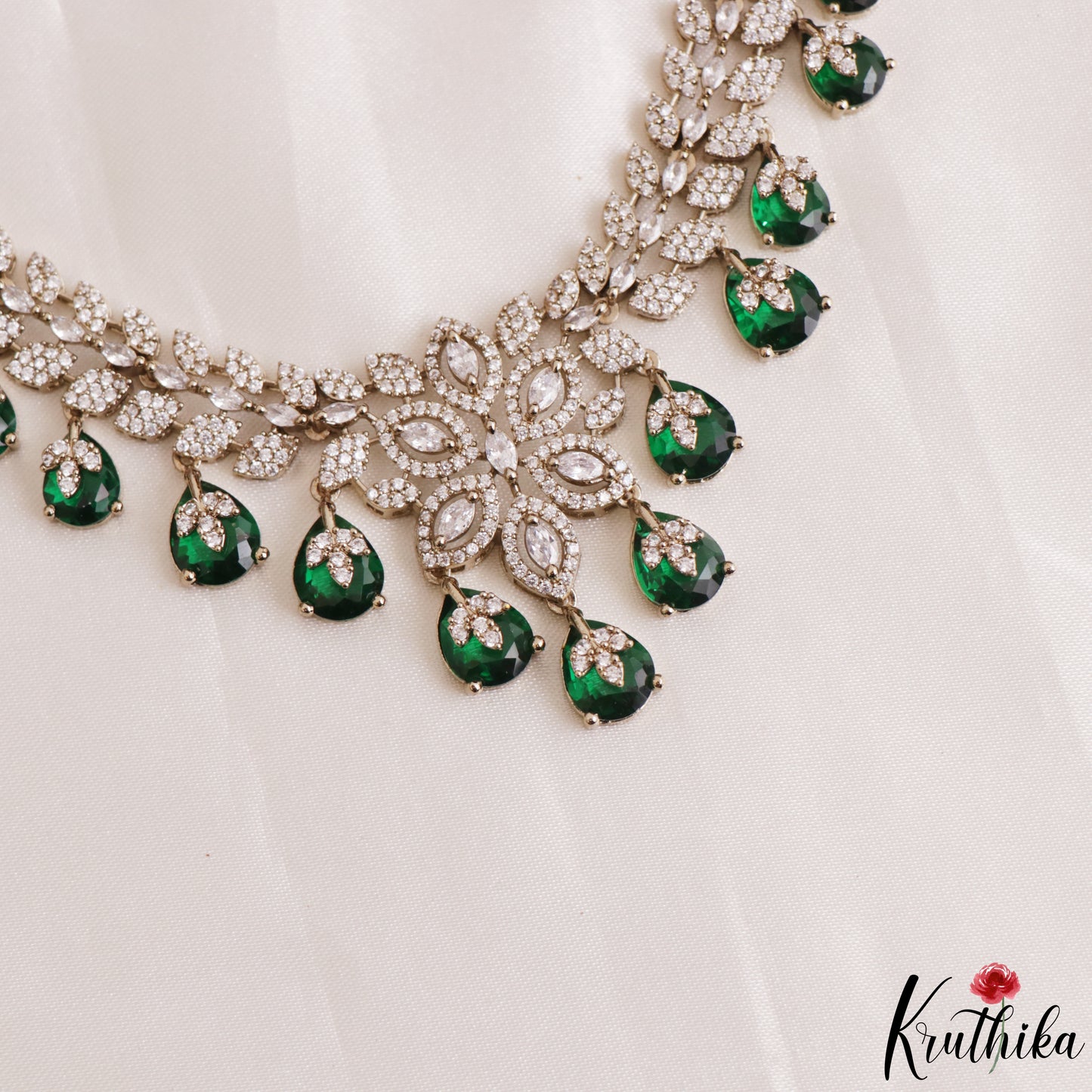 Sparkling Floral Leaf Motifs CZ Victorian Necklace NC3152 (Available In 6 Colors)