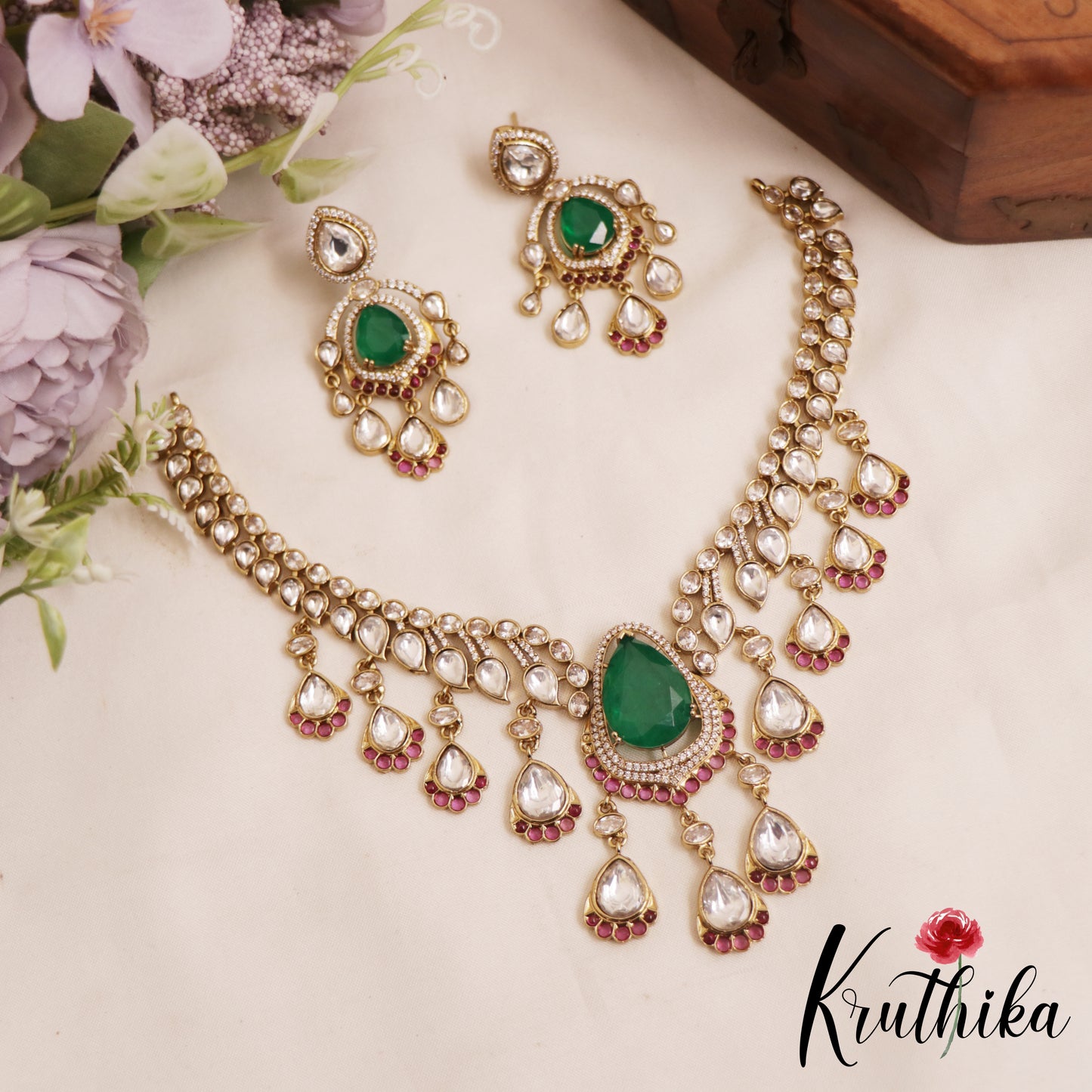 Stunning Teardrop Motifs AD Victorian Necklace NC2893