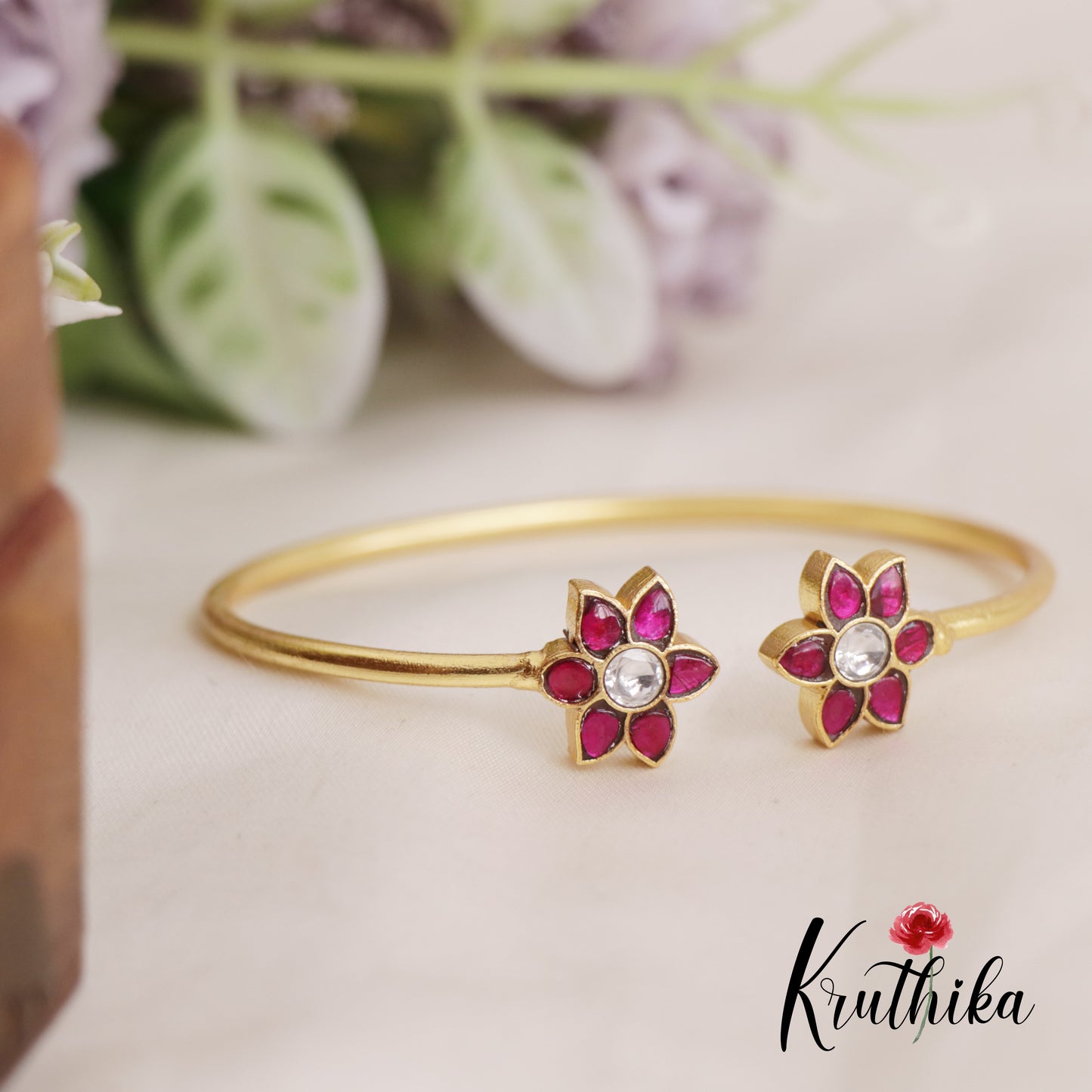 Elegant Floral Jadau Openable Kada B388