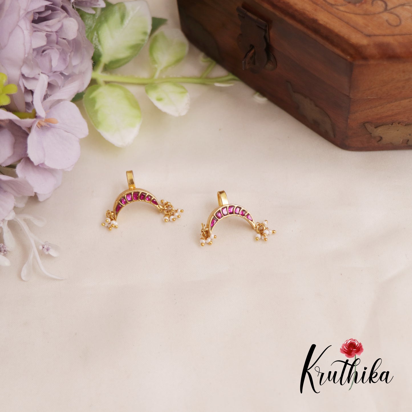 Simple Jadau Crescent Moon Earcuffs | Upper Earrings | Bugadi Earrings E821
