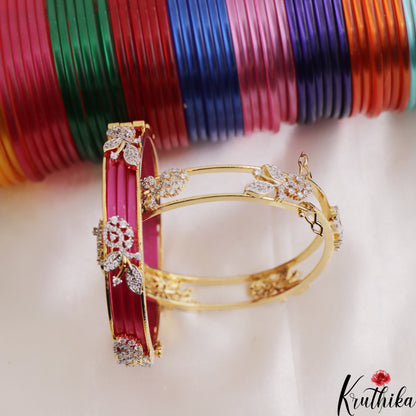 Classic Openable CZ Frame Bangle With 12 in 1 Interchangeable Color Bangles B552