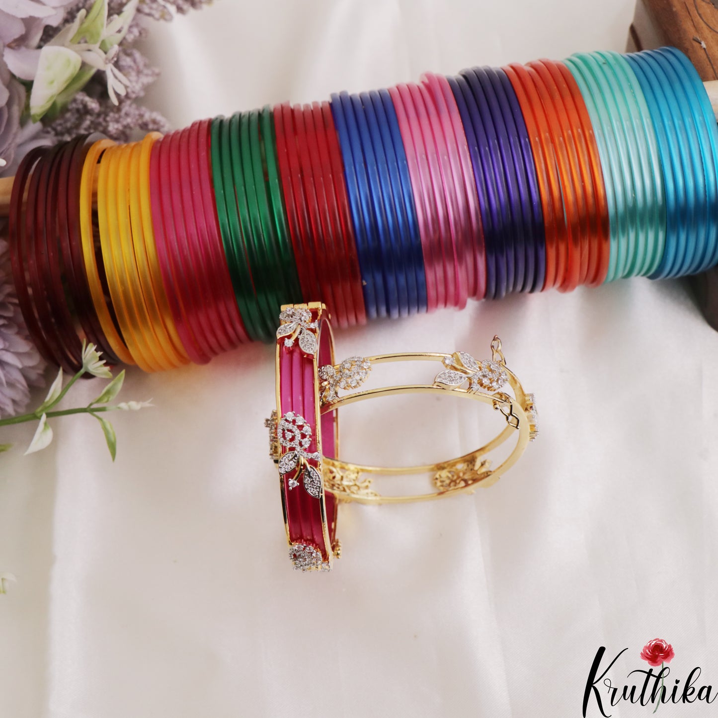 Classic Openable CZ Frame Bangle With 12 in 1 Interchangeable Color Bangles B552