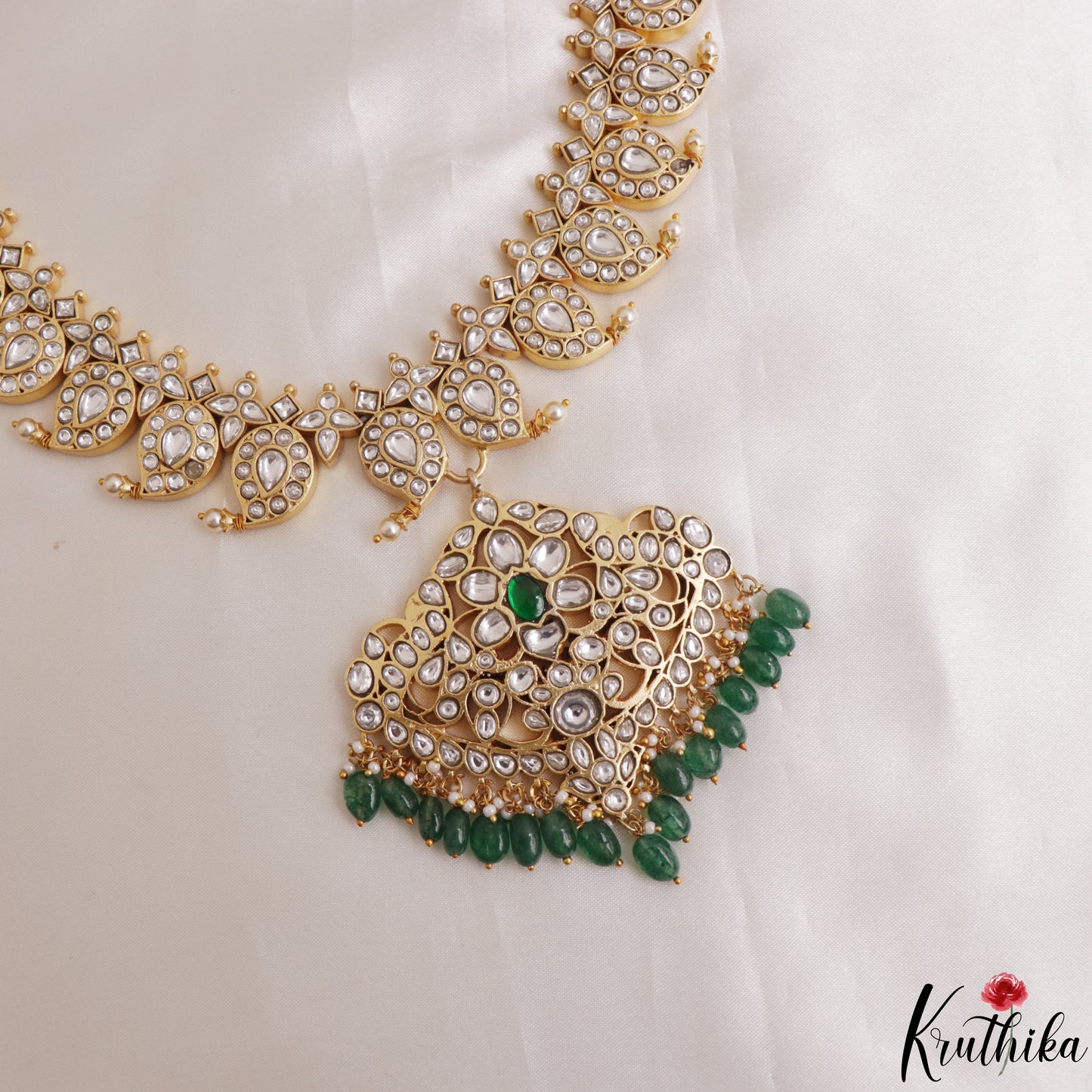 Traditional Two-In-One Reversible Mango Floral Motifs Jadau Haaram With Green Bead Drops LH2143