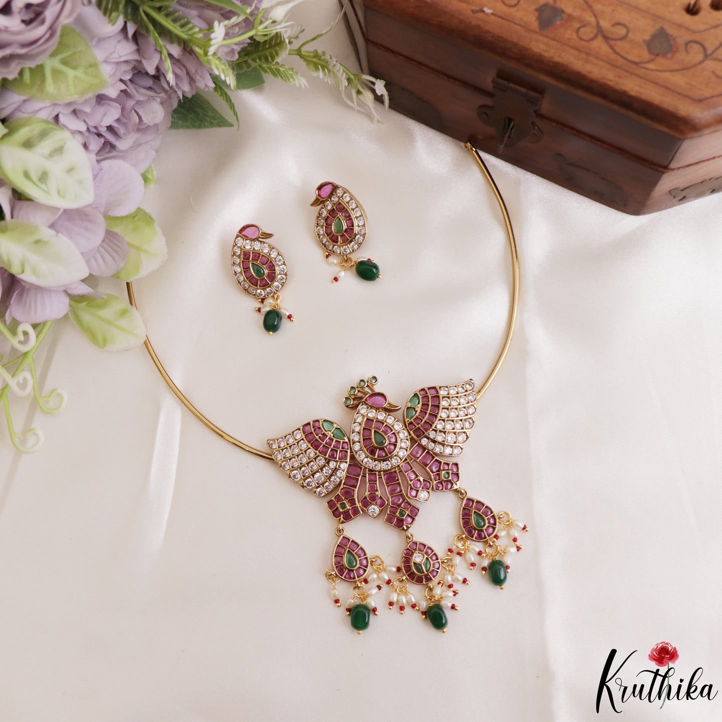 Classic Peacock Motifs Kemp Hasli Choker With Pearl Bead Drops NC3258 (Available In 3 Colors)