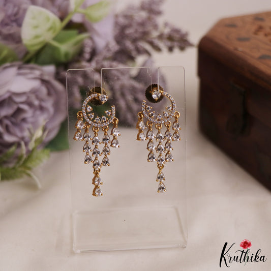 Sparkling Gold-Tone Teardrop Motifs CZ Earrings E1076
