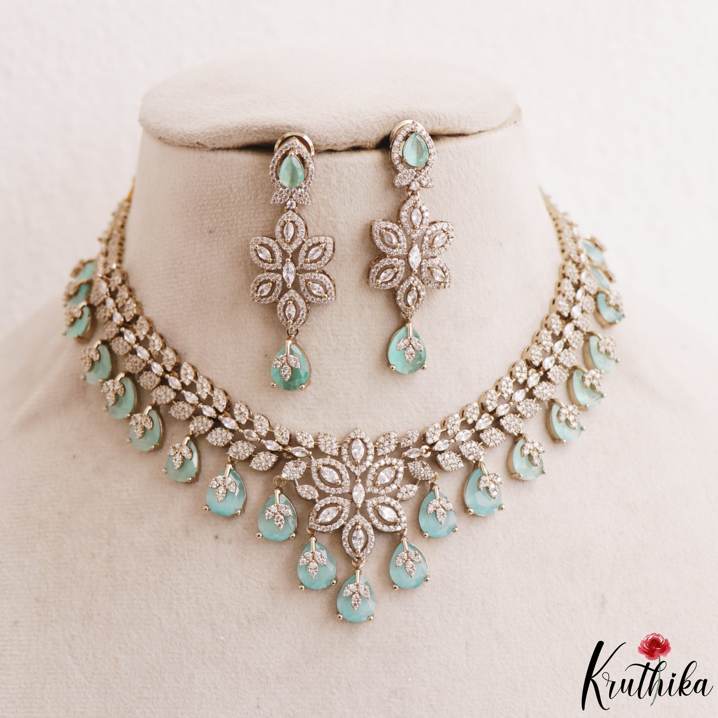 Sparkling Floral Leaf Motifs CZ Victorian Necklace NC3152 (Available In 6 Colors)